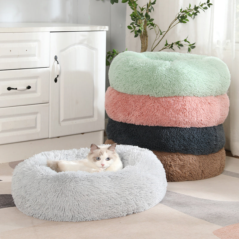 Soft Circular Cat Bed in Pink or White, All-Season Pet Sleeping Nest for Cats and Small Dogs, S M L Size Options for Everyday Home Lounging