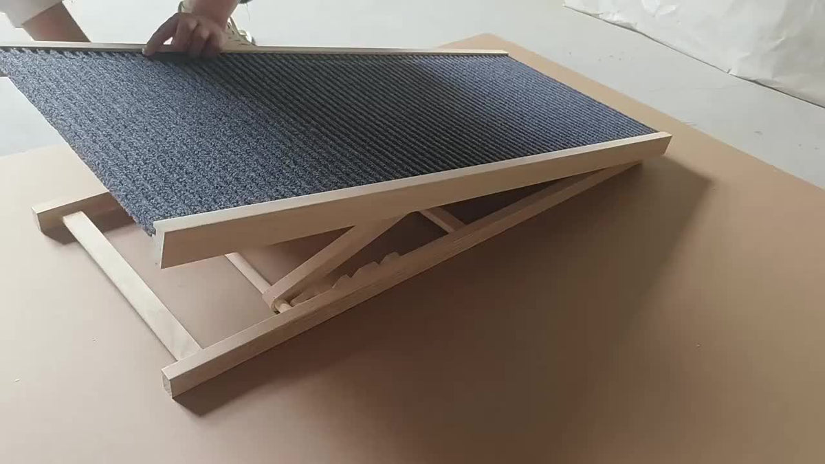 Adjustable Wooden Dog Ramp for Couch and Bed Access, Folding Pet Ramp with Textured Walking Surface for Dogs and Cats, S and L Options
