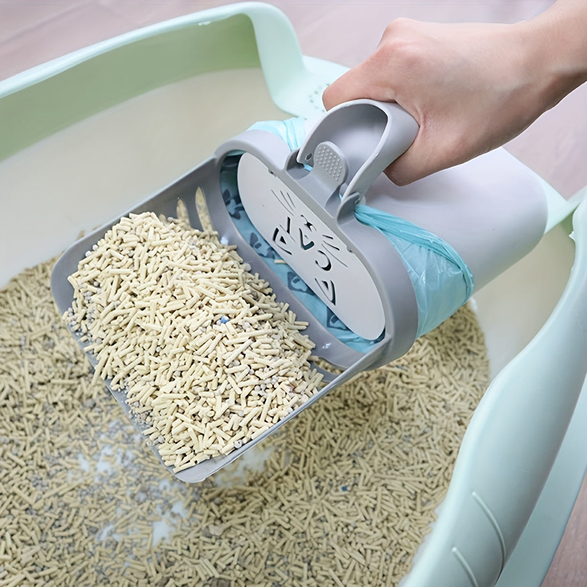 Cat Litter Scoop with Removable Waste Bag Holder, Durable Off-White Plastic Shovel and 1 Roll of Garbage Bags for Daily Litter Box Cleaning
