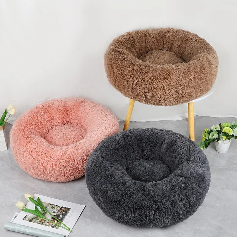 Donut Cat Bed 40cm, Fluffy Round Sleeping Nest for Cats and Small Dogs with Raised Rim, Anti-Slip Bottom and Foldable Design in Five Colors