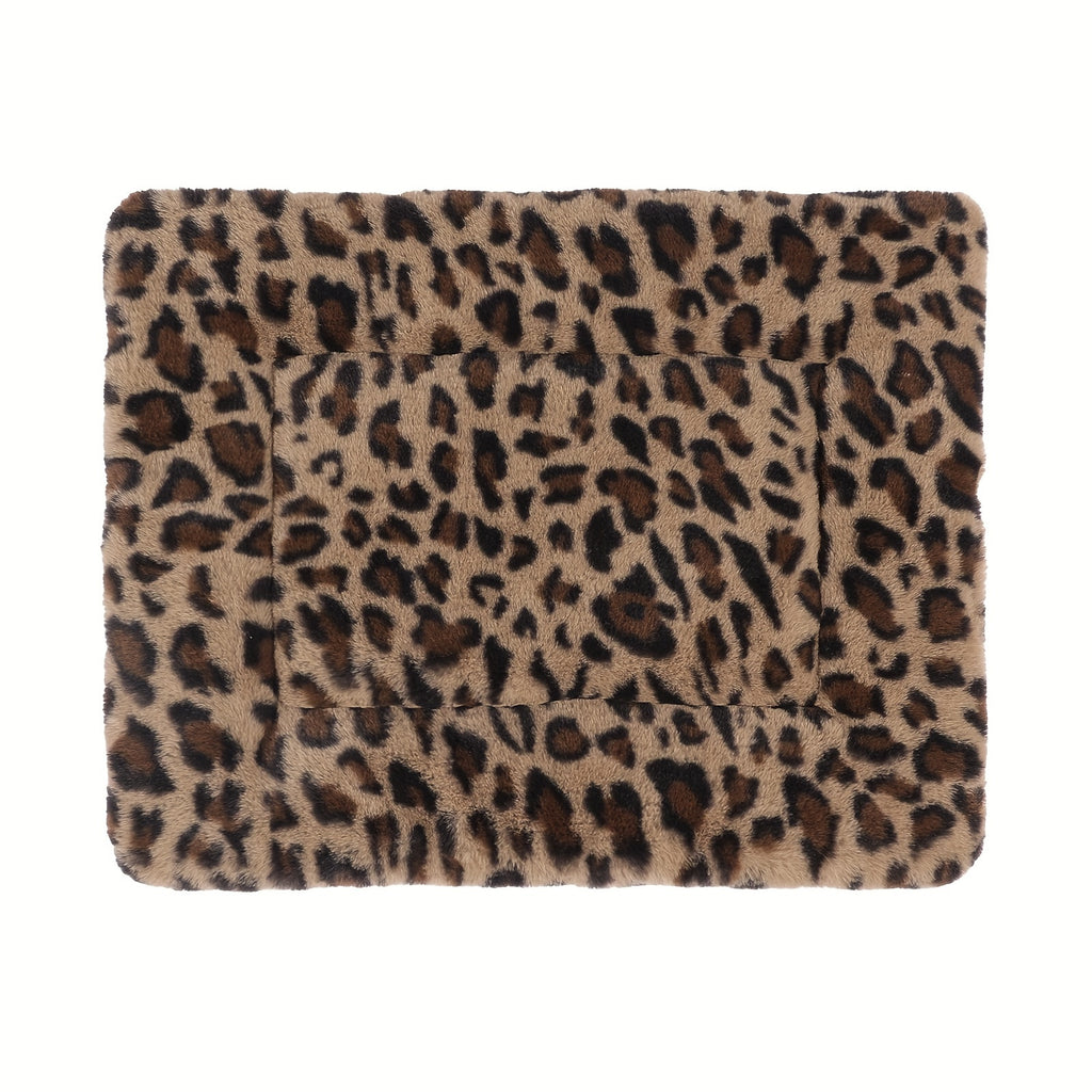 Reversible Dog Crate Mat with Leopard Print, Machine Washable Plush Pet Sleeping Pad for Dogs and Cats, Foldable Fleece Cushion in S to XL