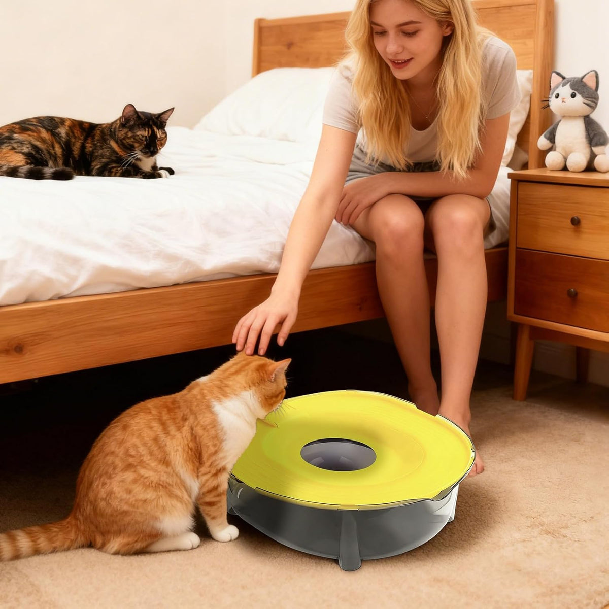 Cat Litter Pan Set with Bottom Bowl, Removable Anti-Splash Kitten Toilet for Home and Apartment Potty Routines, Blue Pink or Yellow