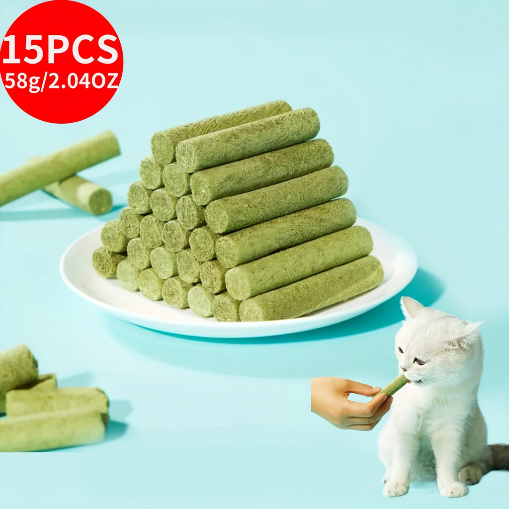 Cat Grass Treats, 15-Piece Freeze-Dried Cat Snack Pack for Supervised Treat Time, Cat Owner Gift Baskets and Everyday Reward Routines