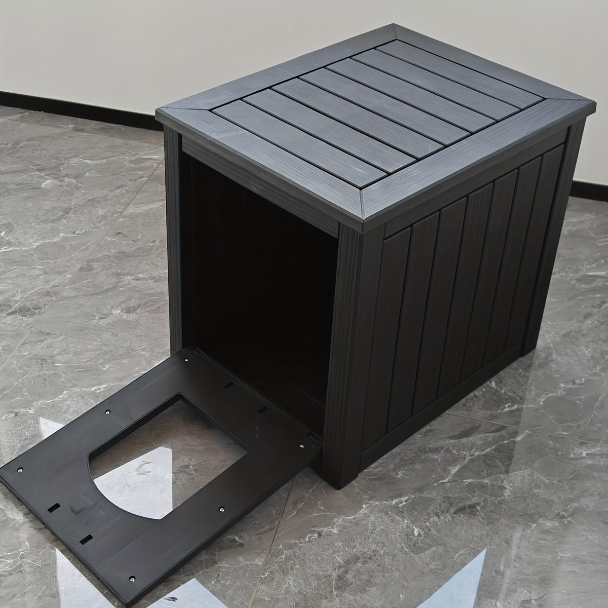 Pet House with Ventilation Windows, Easy-Assemble Resin Resting Shelter in Black or Light Brown for Indoor and Sheltered Outdoor Placement