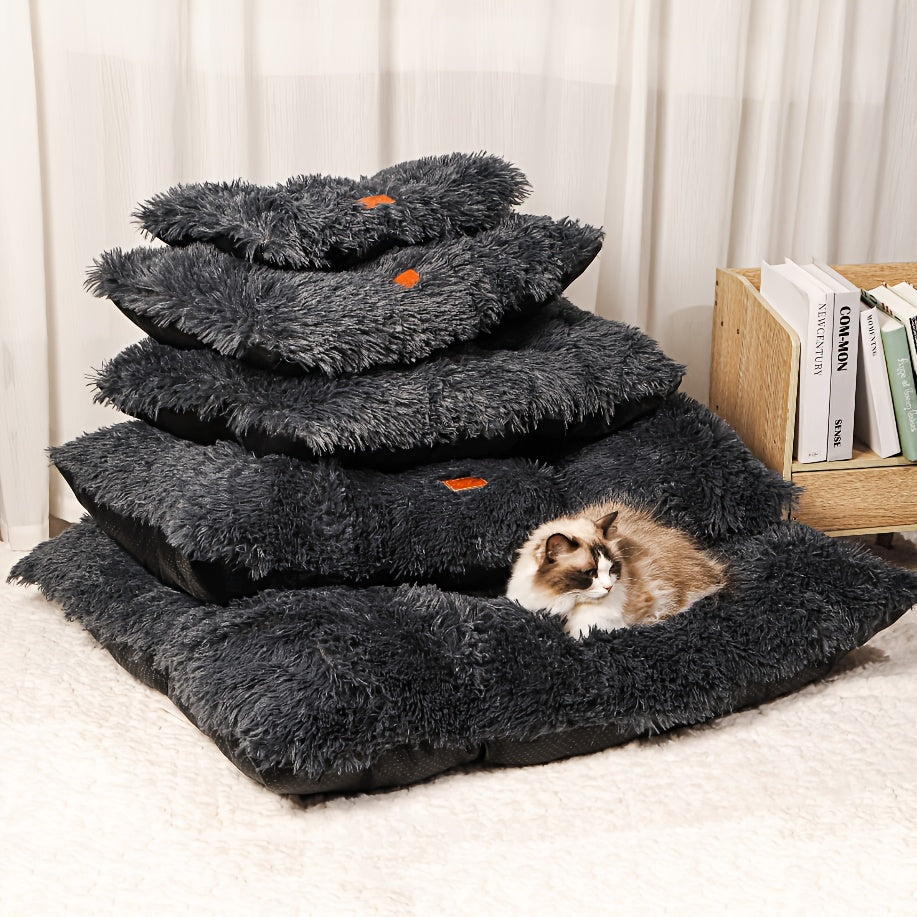 Plush Cat Bed with Resilient Soft Cushion, Light Grey Indoor Sleeping Nest in Five Sizes for Kittens, Maine Coons and Persian Cats