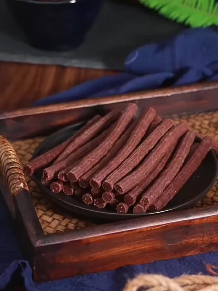 Dog Training Treats with Beef Jerky and Tendon Options, Chicken Heart or Chicken and Duck Jerky Selections for Everyday Rewards and Supervised Snack Time