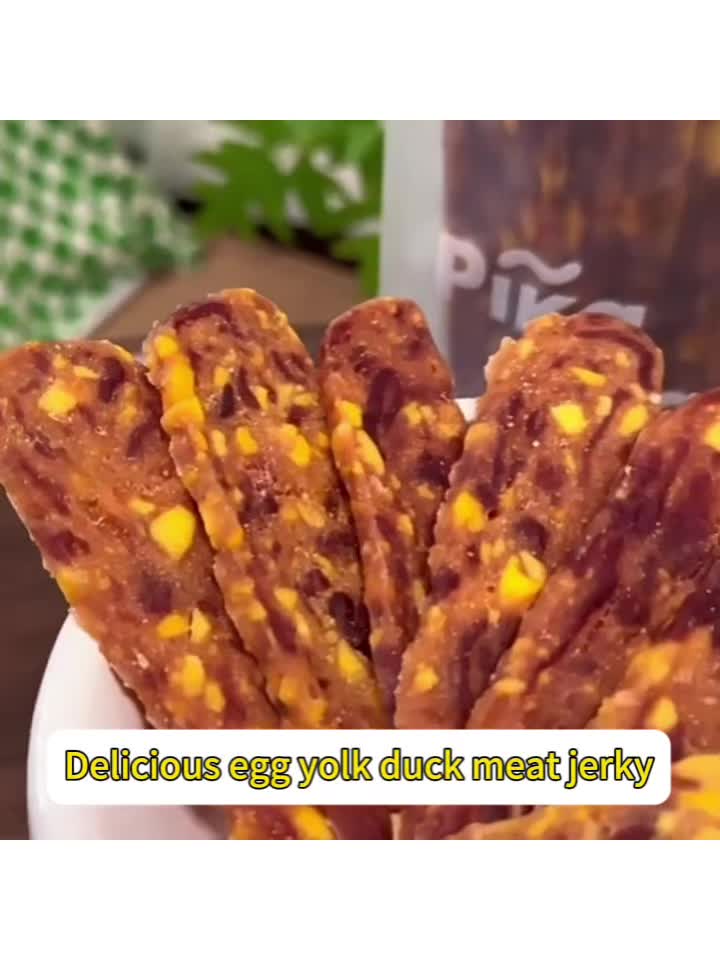 Duck and Egg Yolk Dog Treats 100g, Air-Dried Mixed Jerky Slices with Firm Chewy Texture for Supervised Rewards and Everyday Snack Time