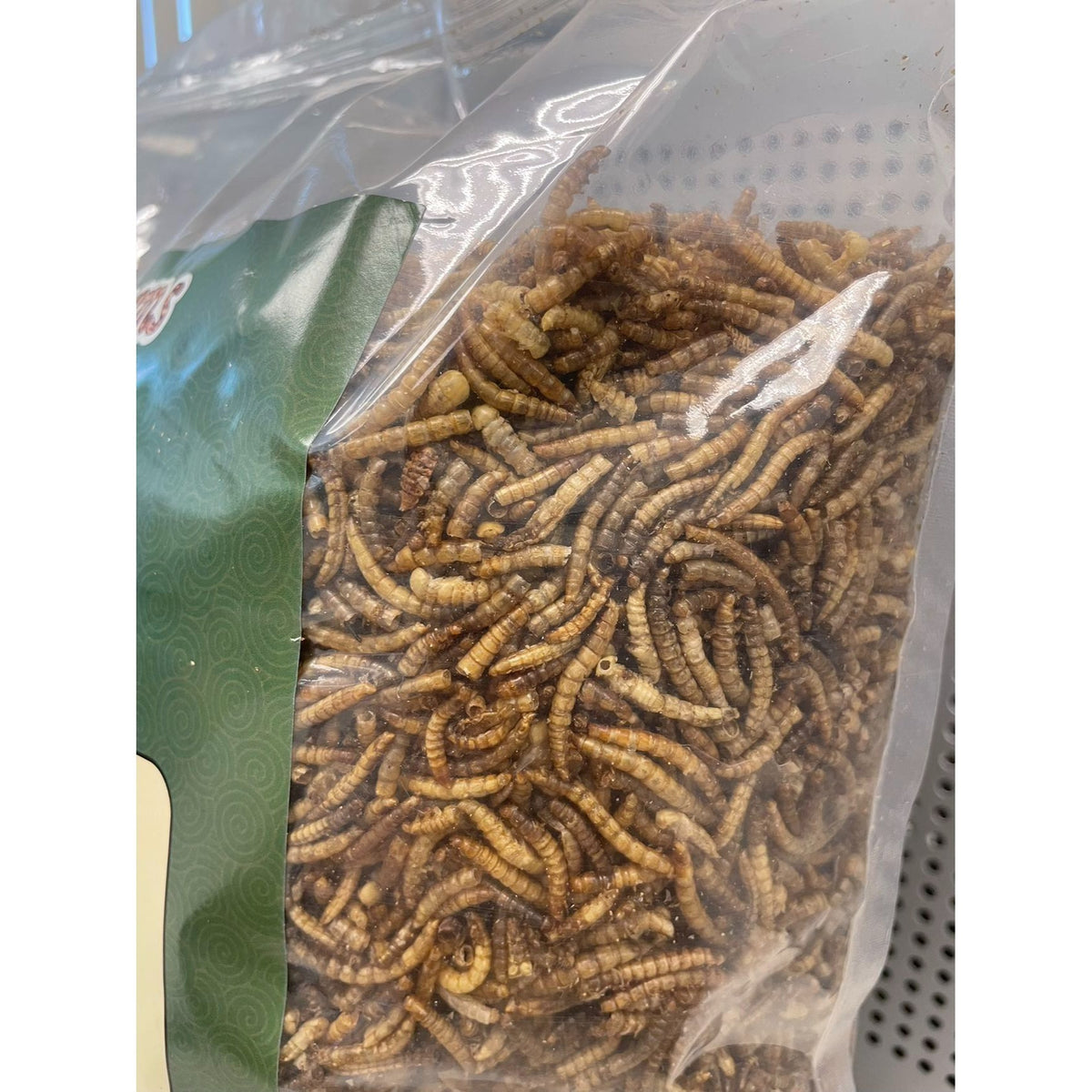 Bulk Dried Mealworms 22 or 40 lb, Protein-Rich Insect Treats for Chickens, Ducks and Wild Birds, Supplemental Snacks for Backyard Feeding Routines