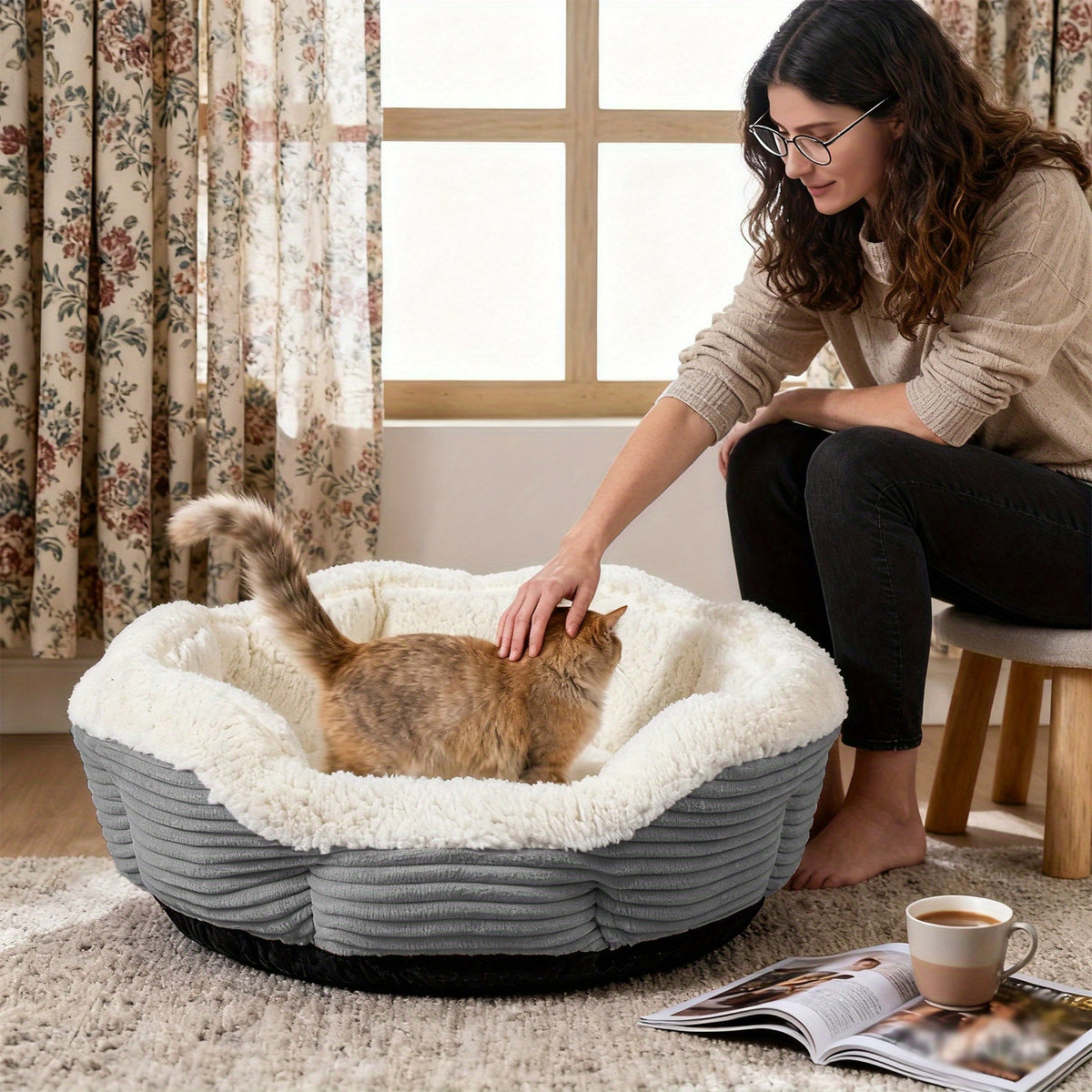 Machine Washable Pet Bed for Cats and Dogs, Thick Plush Winter Sleeping Cushion with Non-Slip Base, Pink or Gray in Round and Rectangle Options