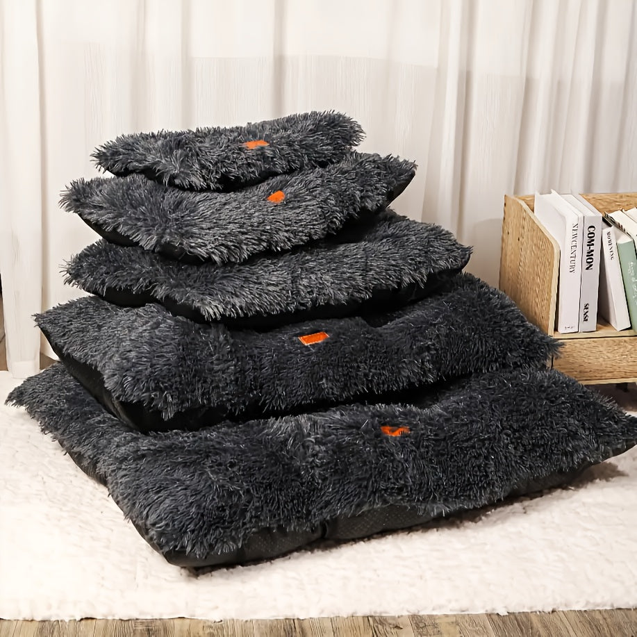 Plush Cat Bed with Resilient Soft Cushion, Light Grey Indoor Sleeping Nest in Five Sizes for Kittens, Maine Coons and Persian Cats