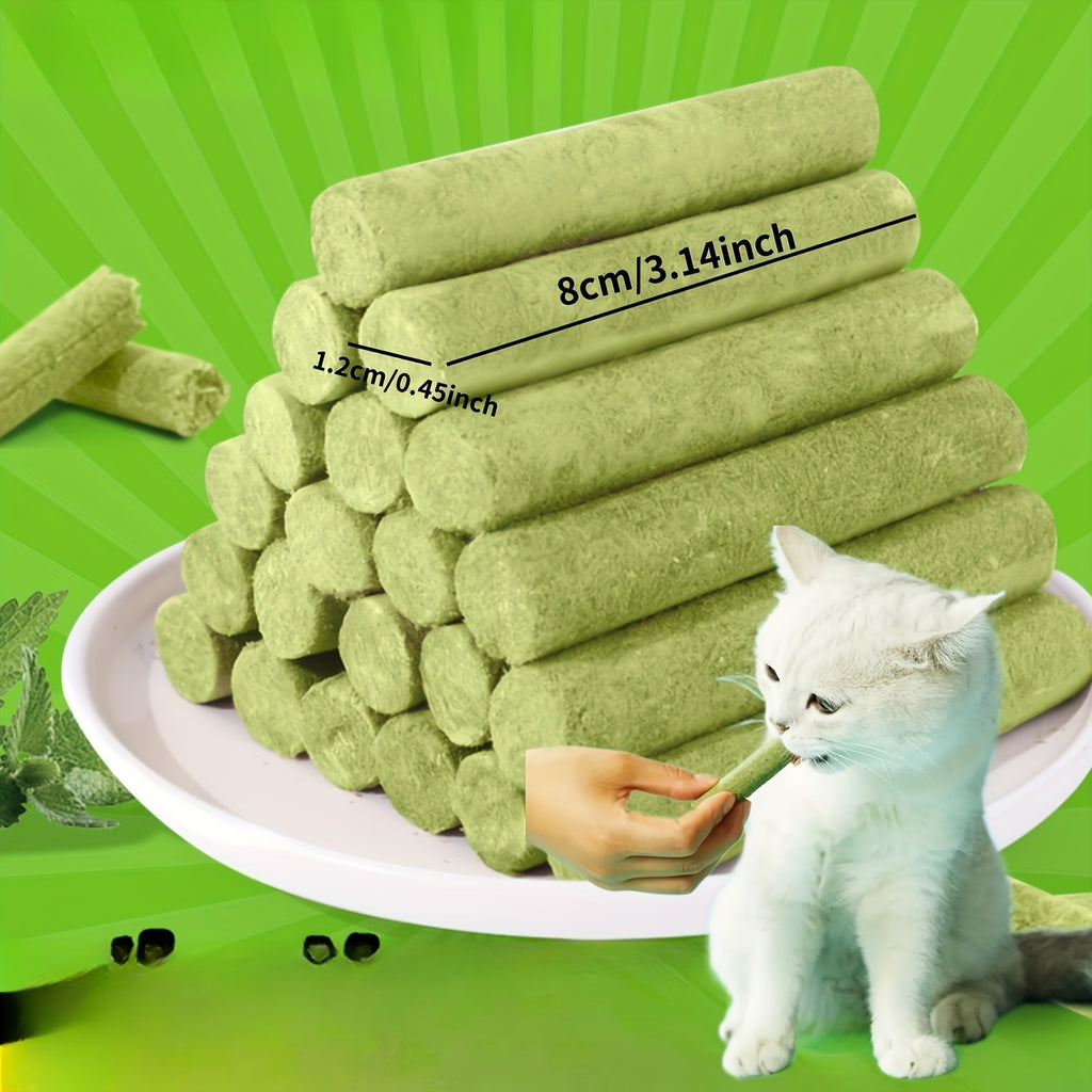Cat Grass Treats, 15-Piece Freeze-Dried Cat Snack Pack for Supervised Treat Time, Cat Owner Gift Baskets and Everyday Reward Routines