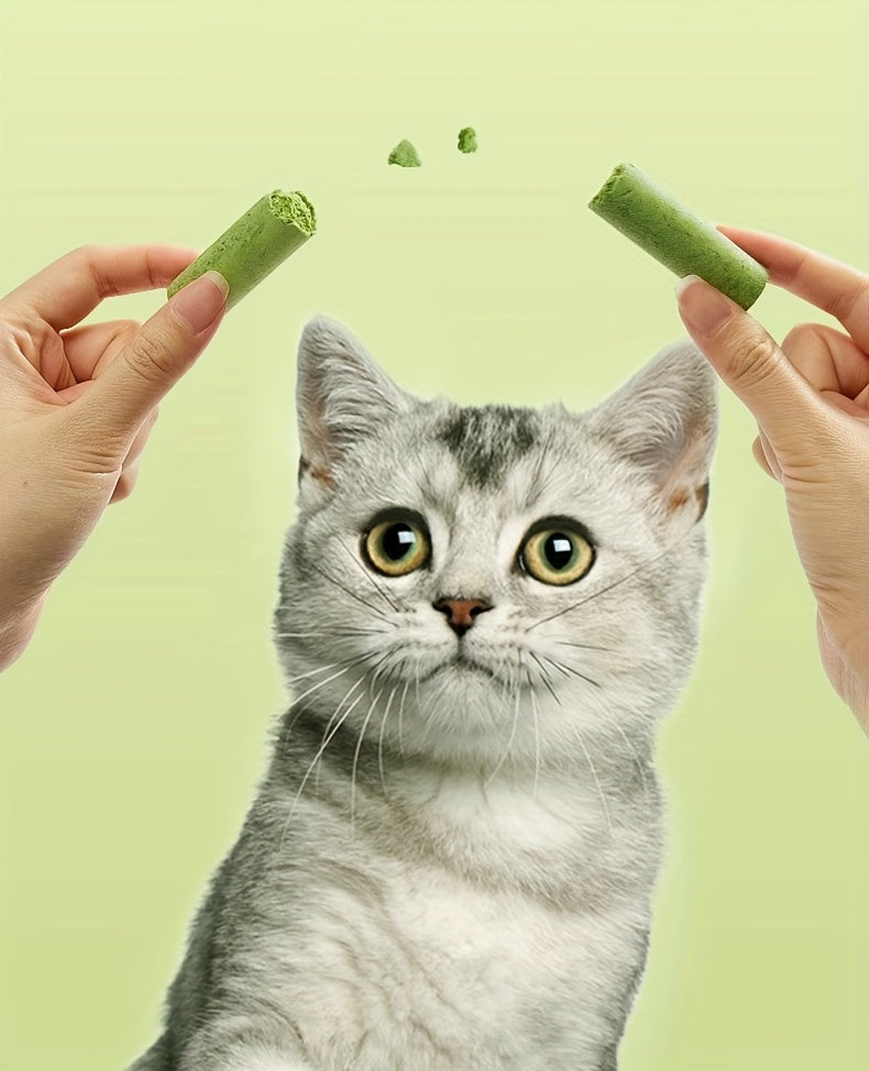 Freeze-Dried Cat Grass Sticks, 15-Piece Cat Treat Pack for Supervised Snack Time, Cat Grass Treats for Cat Owners and Pet Gift Baskets