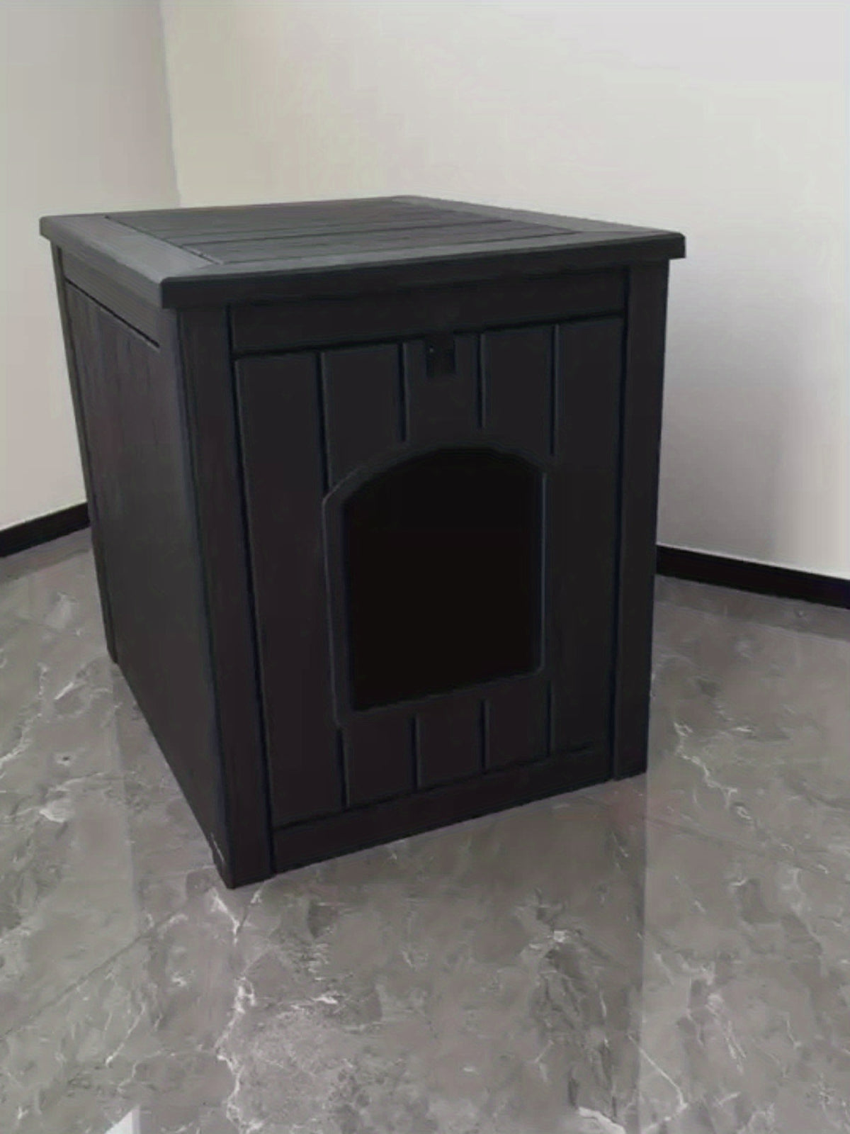 Pet House with Ventilation Windows, Easy-Assemble Resin Resting Shelter in Black or Light Brown for Indoor and Sheltered Outdoor Placement